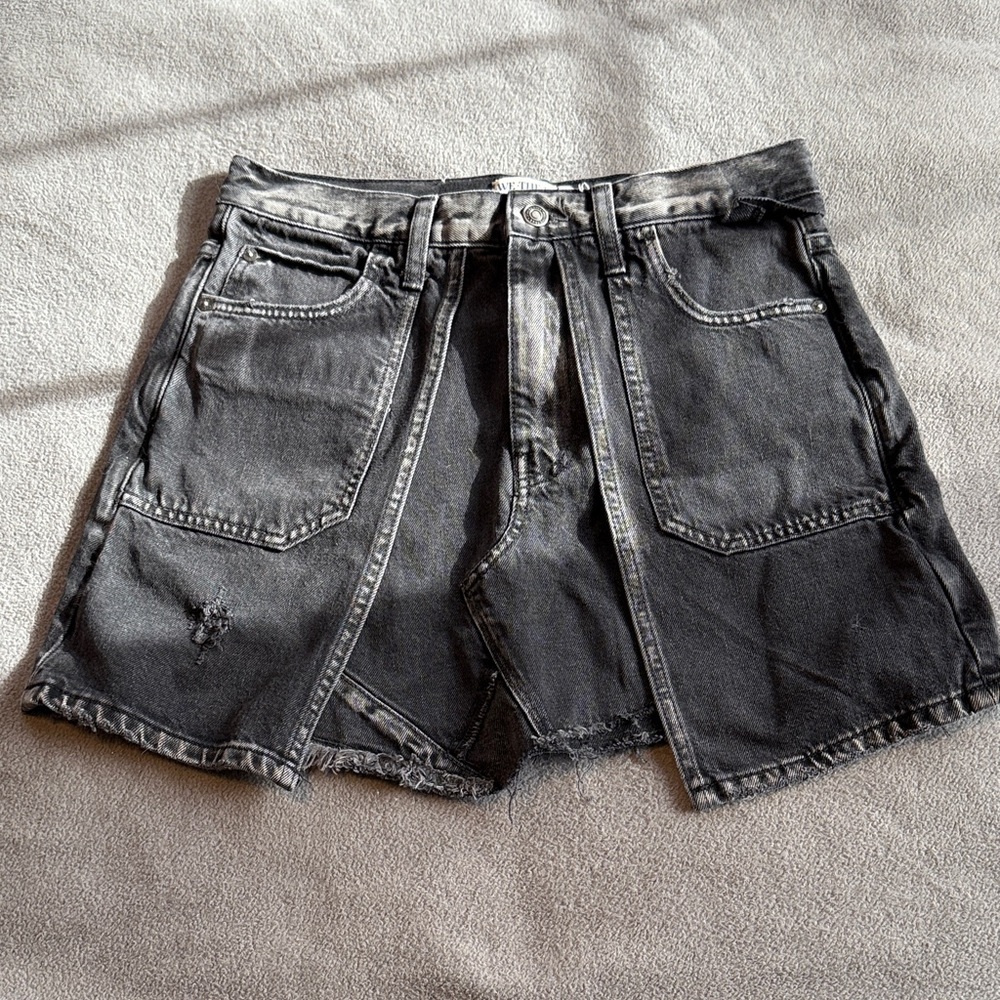 Free People We The Free Moxie Low Slung Pull On Barrel Black Denim Skirt Sz 27